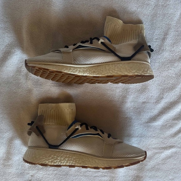 Alexander Wang x AW Run - “White” - Adidas Boost - Size 8 - Picture 4 of 7